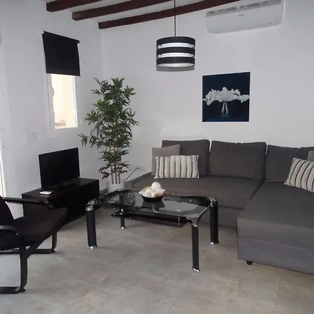 - Nuño Gómez, 24 Apartamento *