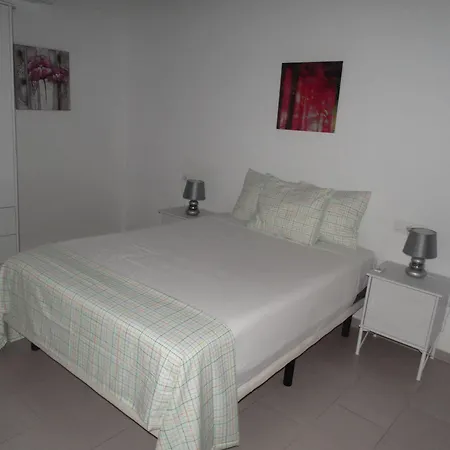 - Nuño Gómez, 24 Apartamento Málaga